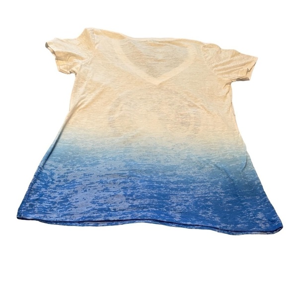 FLEETWOOD Mac 2013 Penguin Burnout V-Neck - Concert tee- Fits Medium VGC - Picture 3 of 6